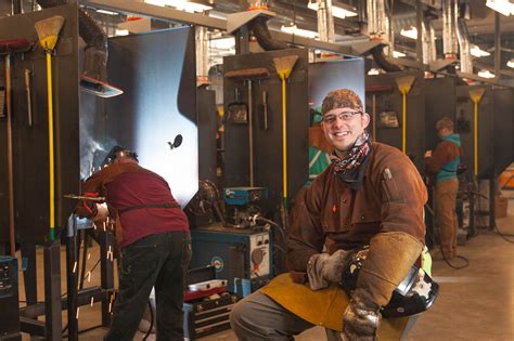 Whether youre a seasoned professional looking for flexibility or an aspiring welder seeking entry-level positions, part-time welding jobs can be a great fit. . Welding shops hiring near me